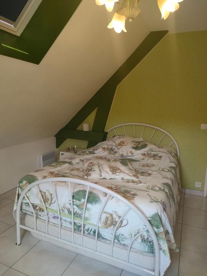 Le Domaine D Estelle Danestal Bagian luar foto